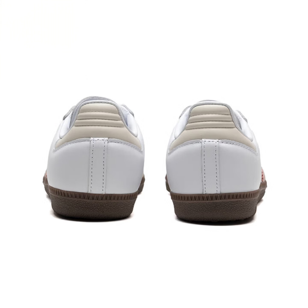 حذاء رياضي نسائي من adidas Sam - مراجعة Adidas Shoes Samba وسعره