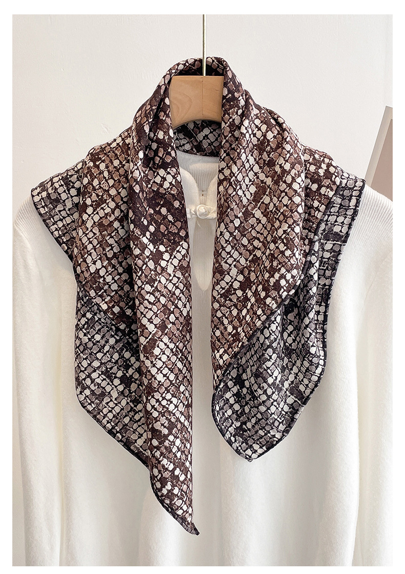 وشاح نسائي 70% صوف و30% حرير،  - مراجعة Muffler Men Wool وسعره