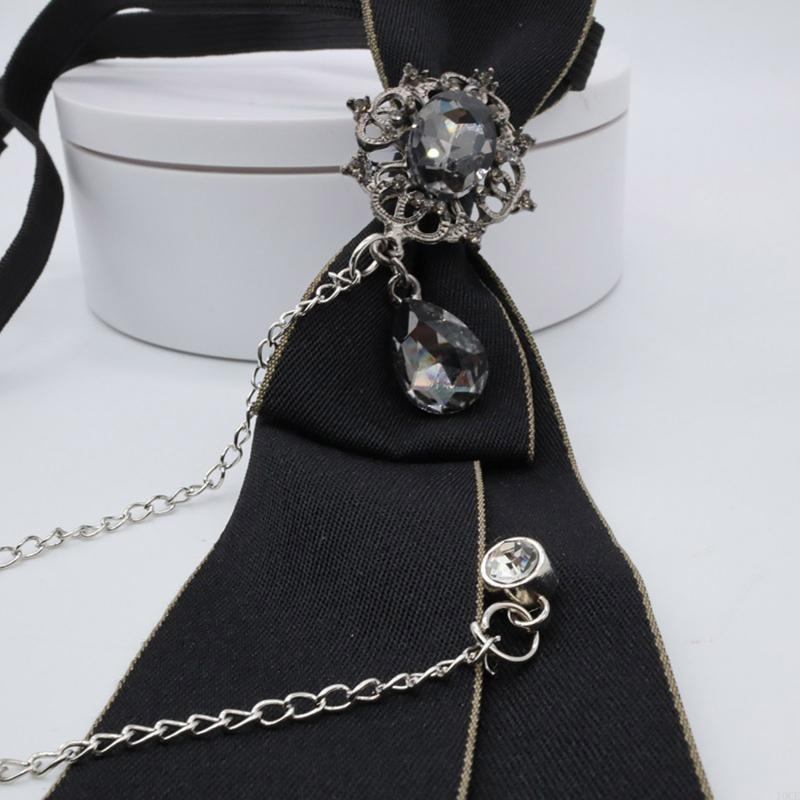 ربطة العنق القوطية سلسلة معدني - مراجعة Bow Tie Pre Tied وسعره